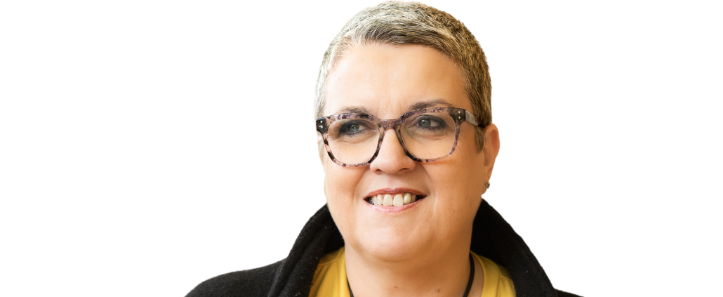 Súsanna Vígdá, medium og clairvoyant. Krystal kompasset og afdødekontakt tegn fra afdøde som sommerfugl og symbol